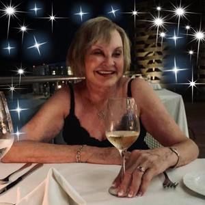 Meet your Posher, Corinne